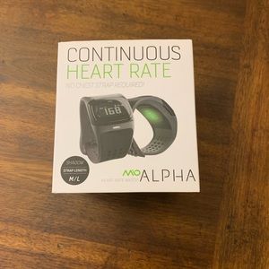 Mio alpha heart monitor un opened